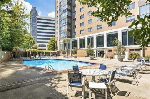 Heart Atl Downtown High Rise 2B2B Condo Lm2206 Atlanta Exterior photo